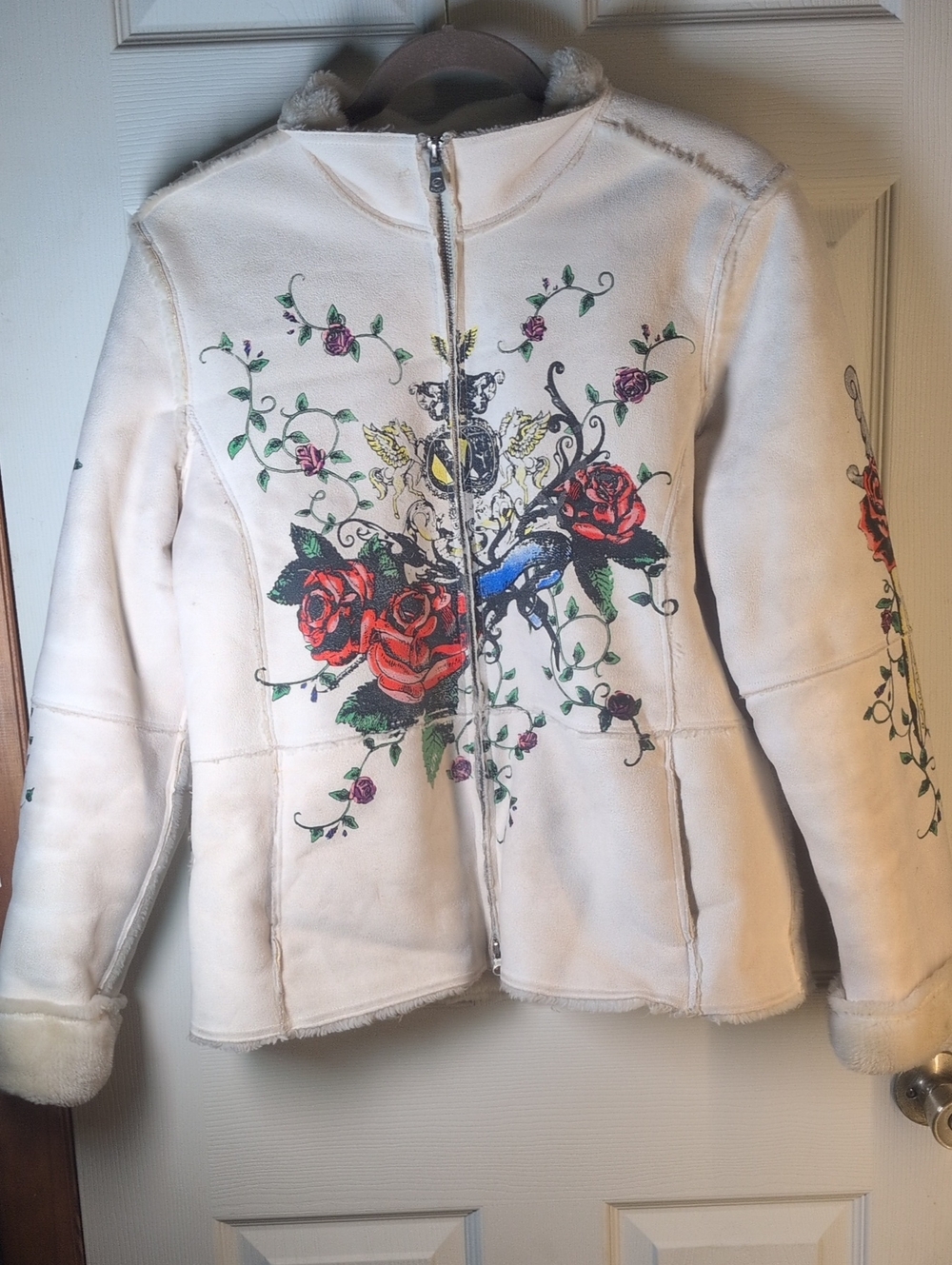 E-Studio Cream Colored Zip-Up